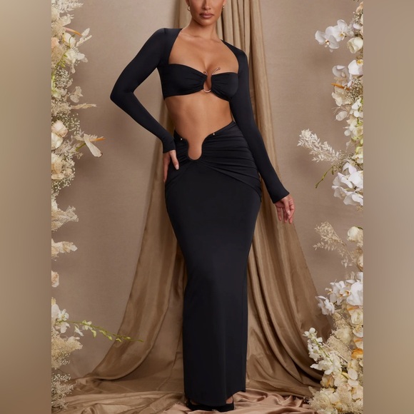 Oh Polly Tiani Skirt and Maeva Set Black Maxi Skirt and Long Sleeve Crop Top 6